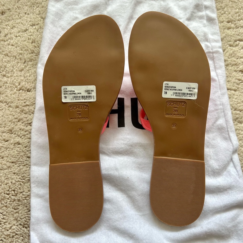NWT Schutz neon pink sandals - Picture 3 of 4